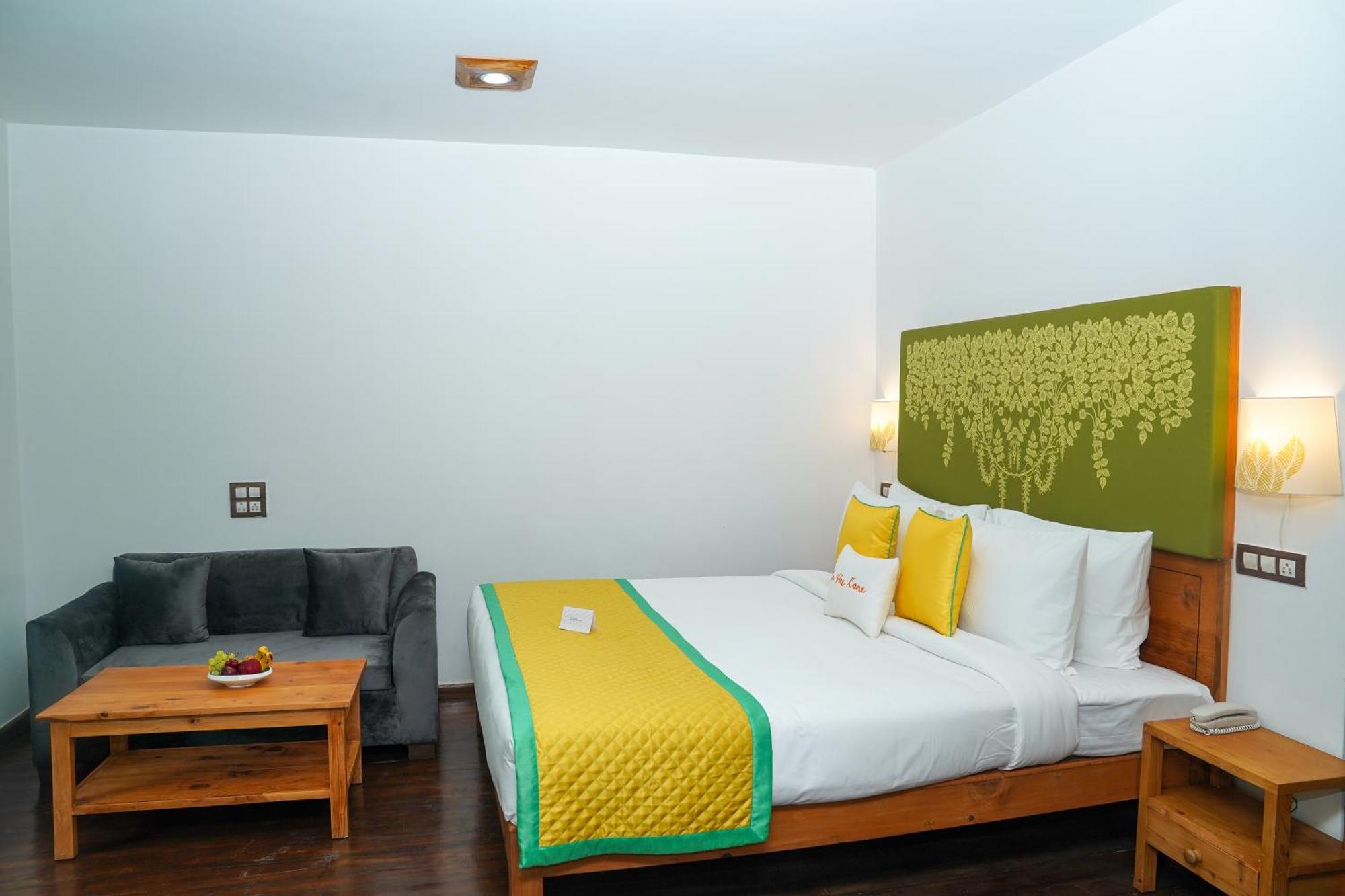 Zone Connect By The Park, Manali Hotel Bagian luar foto