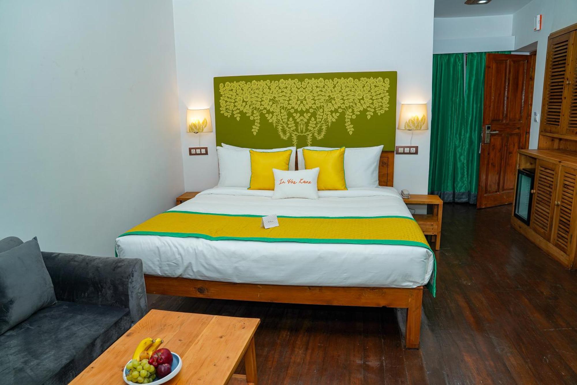 Zone Connect By The Park, Manali Hotel Bagian luar foto