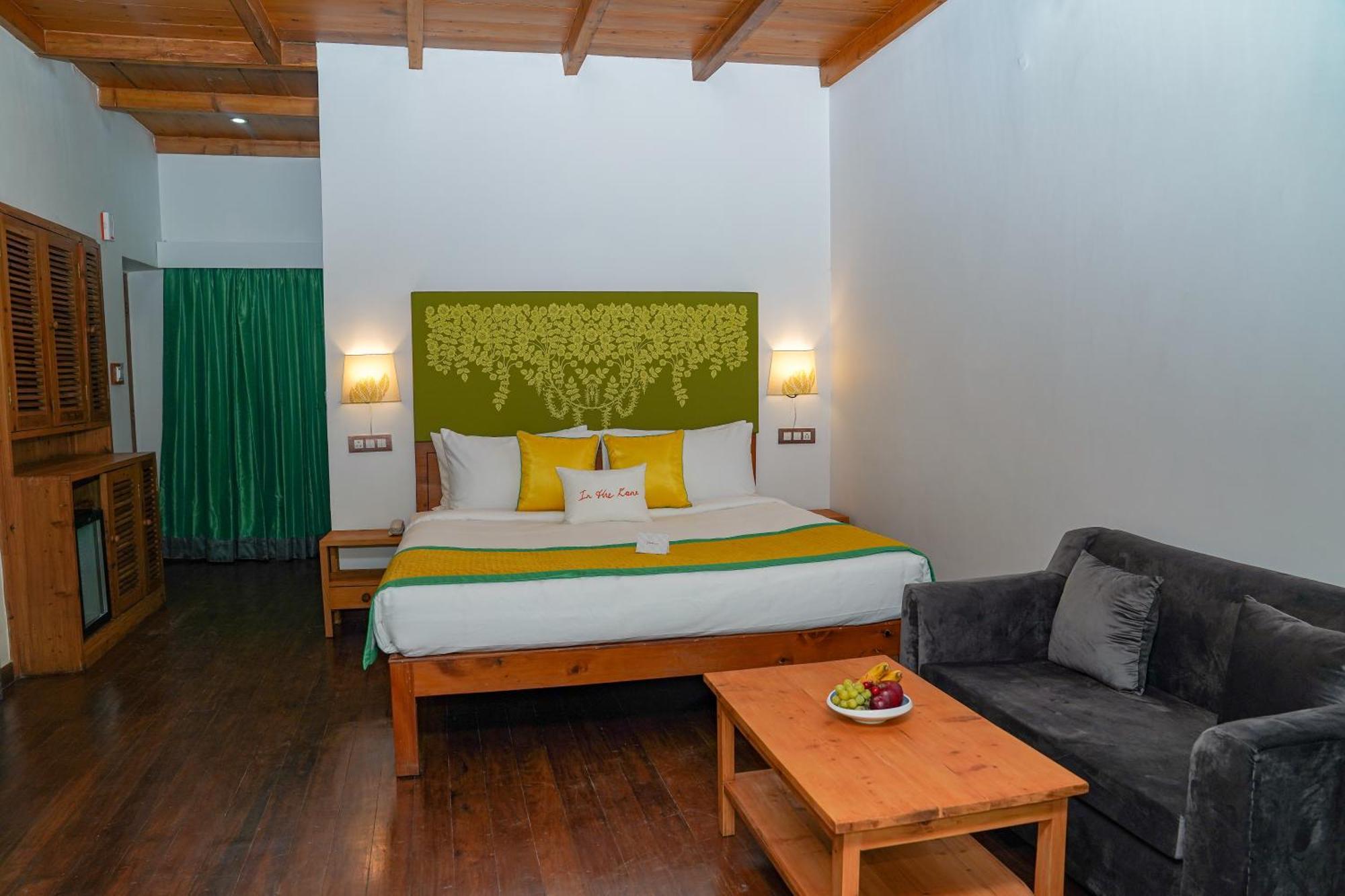 Zone Connect By The Park, Manali Hotel Bagian luar foto
