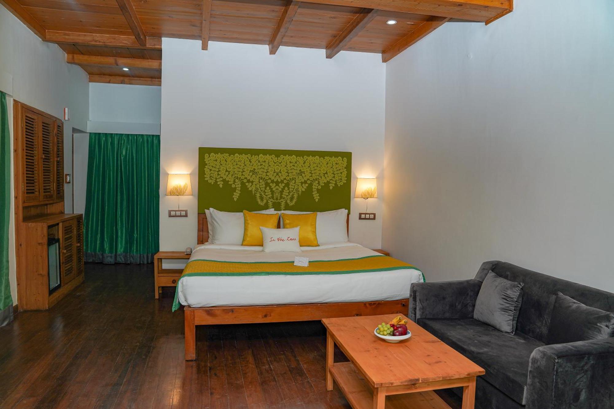 Zone Connect By The Park, Manali Hotel Bagian luar foto