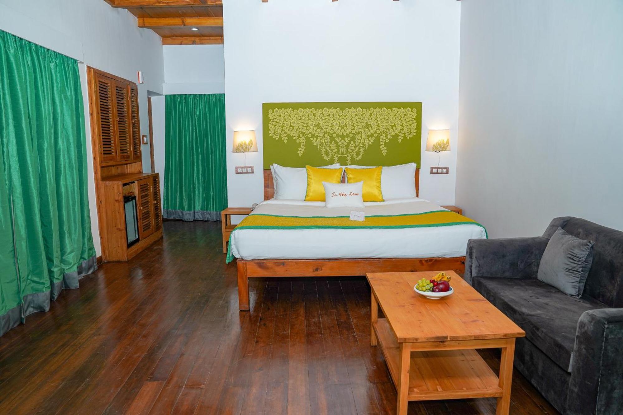 Zone Connect By The Park, Manali Hotel Bagian luar foto