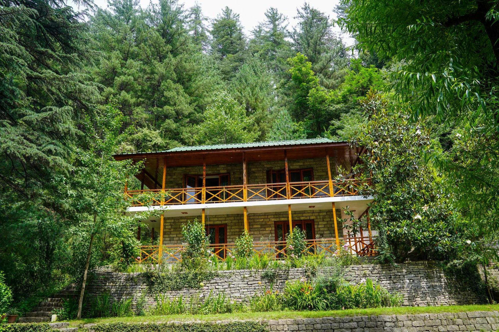 Zone Connect By The Park, Manali Hotel Bagian luar foto