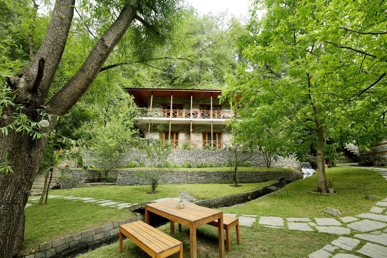Zone Connect By The Park, Manali Hotel Bagian luar foto
